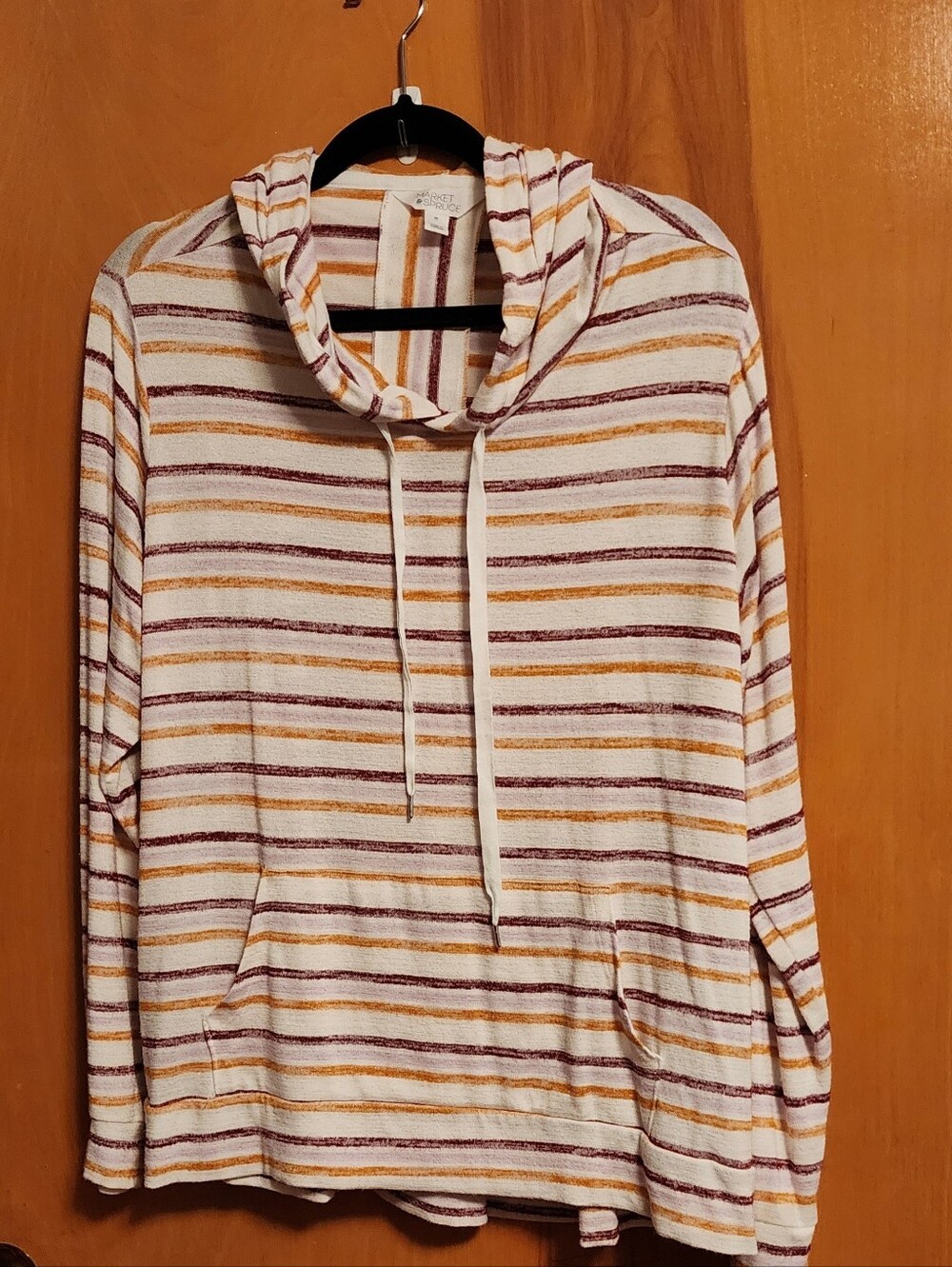 Plus Size Market & Spruce Top